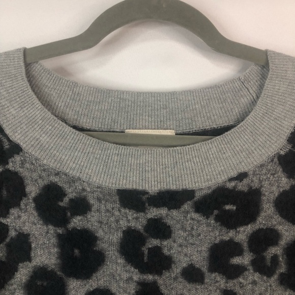 Loft Animal Print Neutral Crew Neck Sweater Soft Fuzzy Textured Banded Hem - Picture 5 of 10